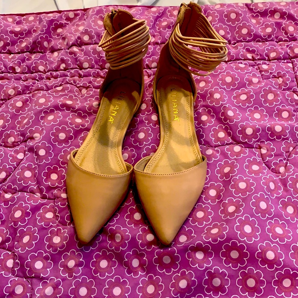 Liliana Solid Light Pink Flats